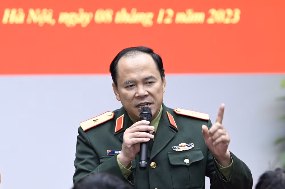 nha bao thieu tuong doan xuan bo tong bien tap bao quan doi nhan dan tinh dang va tinh nhan dan phai hoa quyen nhu hai ma mot hinh 1