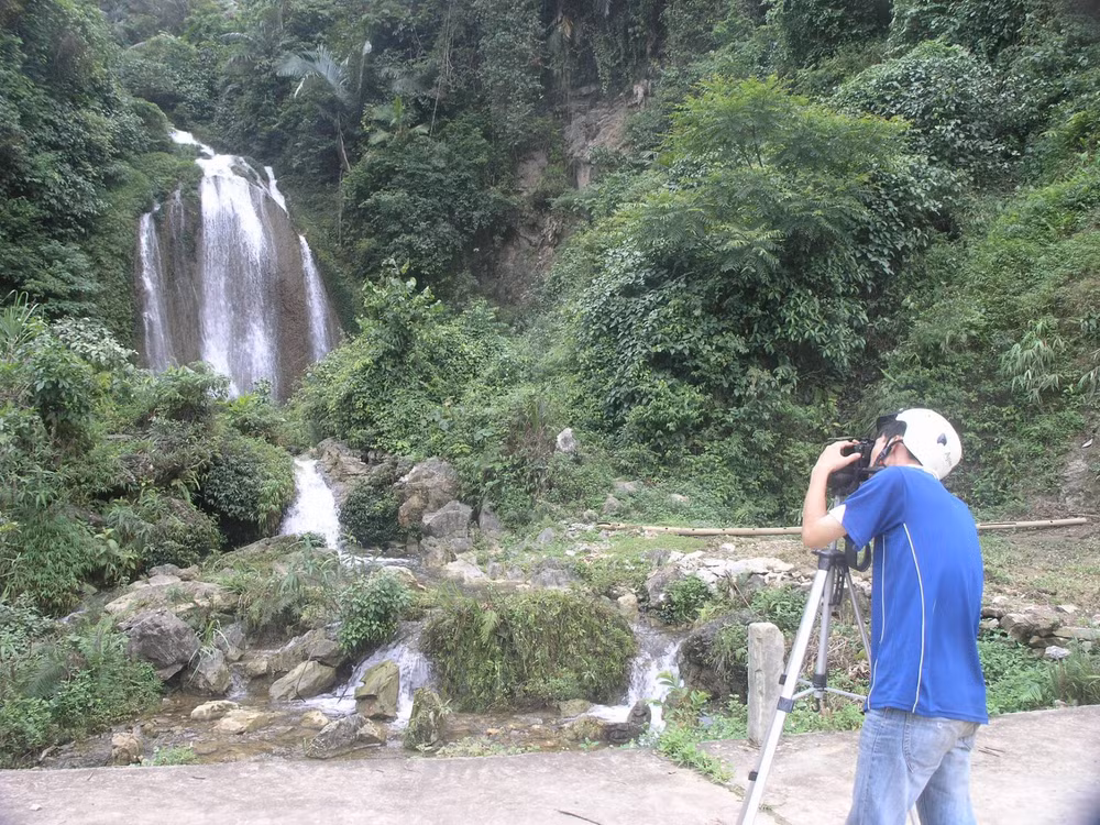 lao cai thu hoi quyet dinh cong nhan 3 diem tuyen du lich khong hieu qua hinh 1