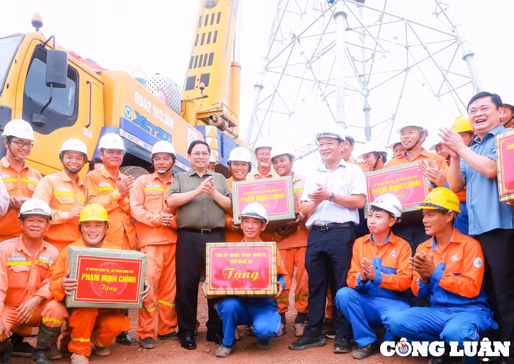 thu tuong pham minh chinh kiem tra tien do thi cong duong day 500kv mach 3 doan qua tinh nghe an hinh 6