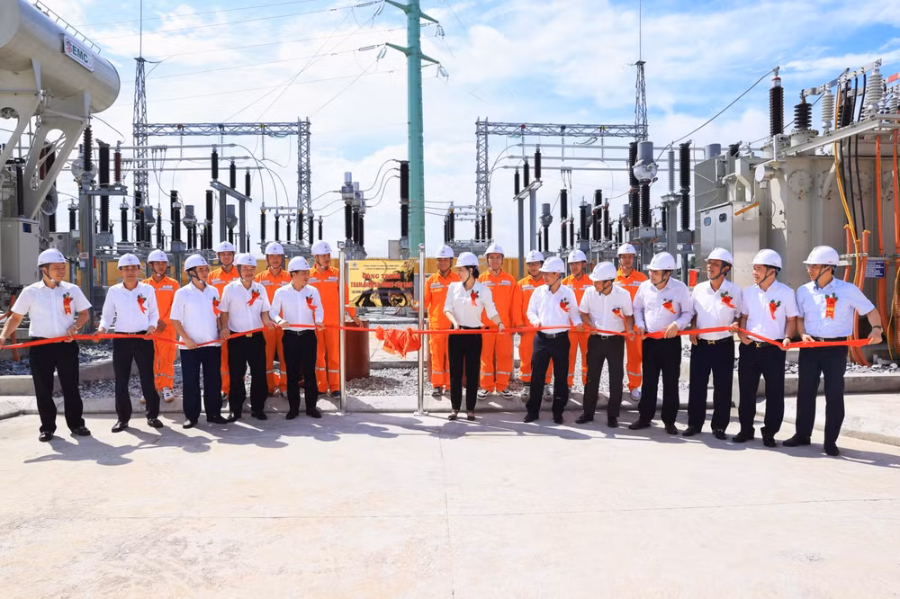 gan bien cong trinh tram bien ap 110kv yen lac vinh phuc chao mung 55 nam thanh lap tong cong ty dien luc mien bac hinh 2
