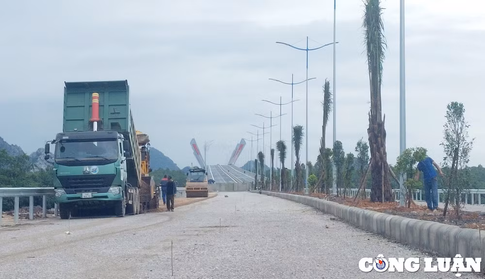 quang ninh tap trung hoan thanh cac hang muc cuoi cung som thong xe du an cau ben rung hinh 3