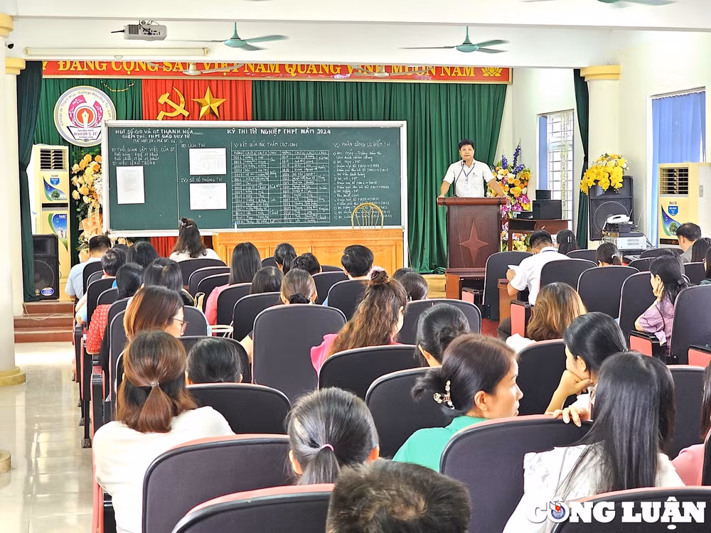 gan 39000 thi sinh tai thanh hoa lam thu tuc du thi ky thi tot nghiep thpt 2024 hinh 12