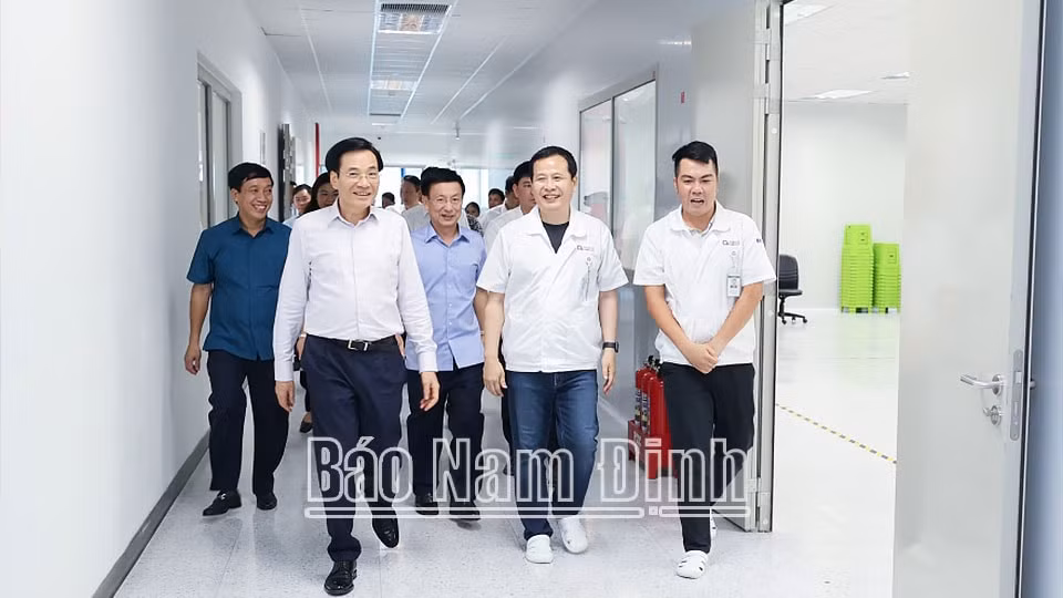doan cong tac cua van phong chinh phu va cac bo nganh lam viec tai nam dinh hinh 2