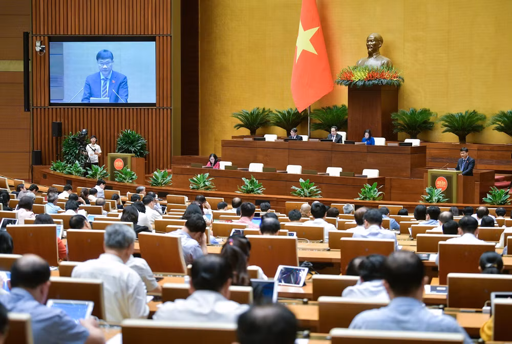 quoc hoi thao luan ve du an luat di san van hoa sua doi hinh 1