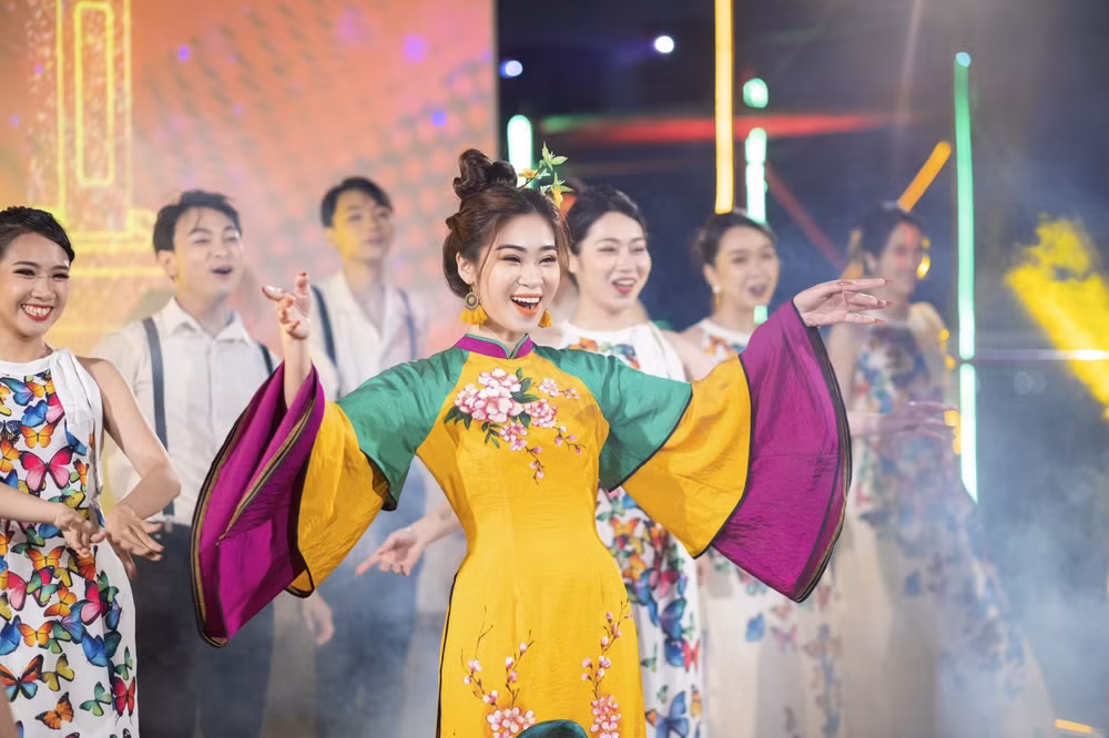 ha myo co gai muong dua am nhac truyen thong den gan voi gioi tre hinh 1