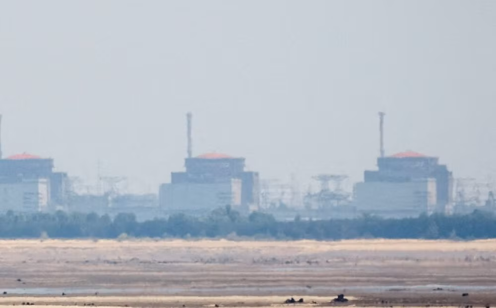 iaea keu goi ngung tan cong thi tran gan nha may hat nhan ukraine hinh 1