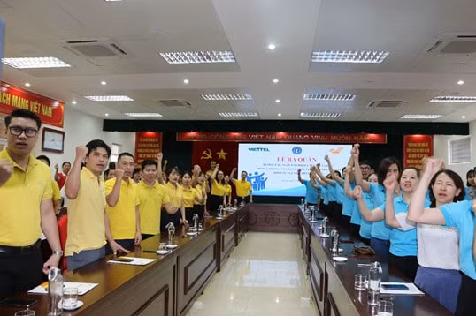 bao hiem xa hoi tinh son la ra quan huong ung ngay bao hiem y te viet nam hinh 2
