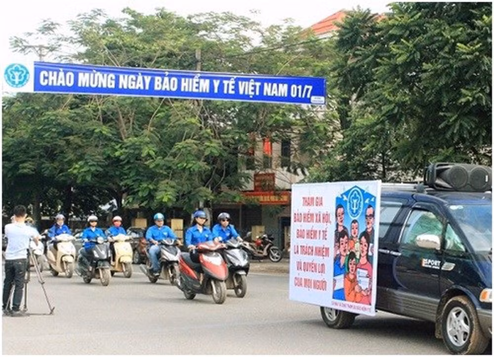 tang cuong truyen thong chinh sach nhan 15 nam ngay bao hiem y te viet nam hinh 1