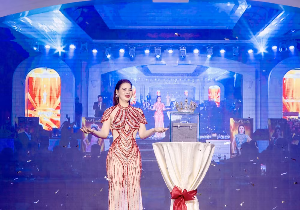 khoi dong cuoc thi hoa hau hoa binh doanh nhan viet nam 2024 hinh 3