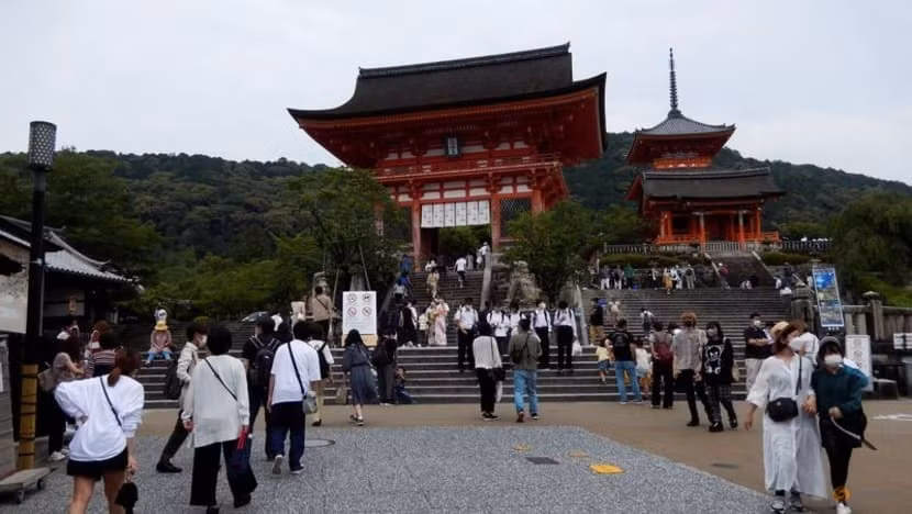 nhat ban don 3 trieu du khach nho dong yen yeu hinh 1