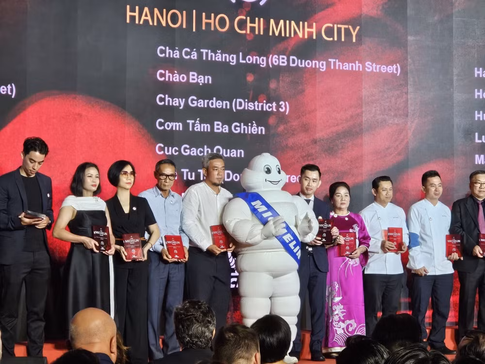 tphcm cong bo danh sach quan an nha hang dat chuan michelin guide 2024 hinh 1