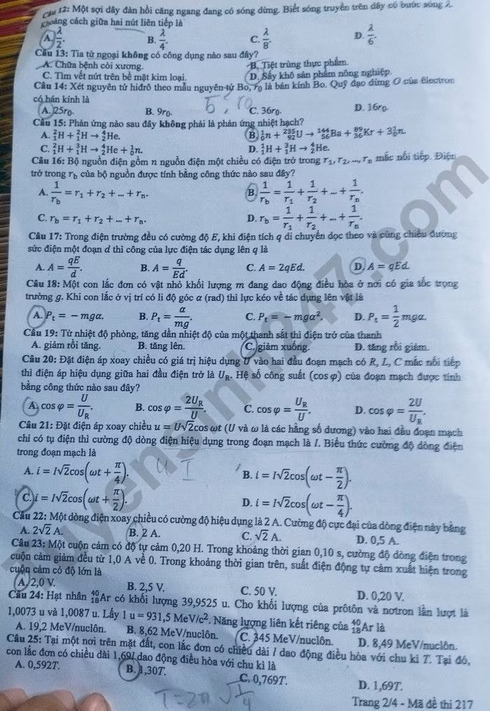 de thi tot nghiep thpt 2024 mon vat li ma de 217 hinh 2