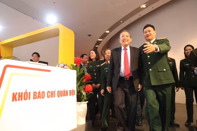 Nhà báo Hồng Hải: Vai trò định hướng thông tin của Báo QĐND thể hiện khá rõ nét khi có những dư luận trong xã hội mà bạn đọc cần một “trọng tài” tin cậy về mặt thông tin