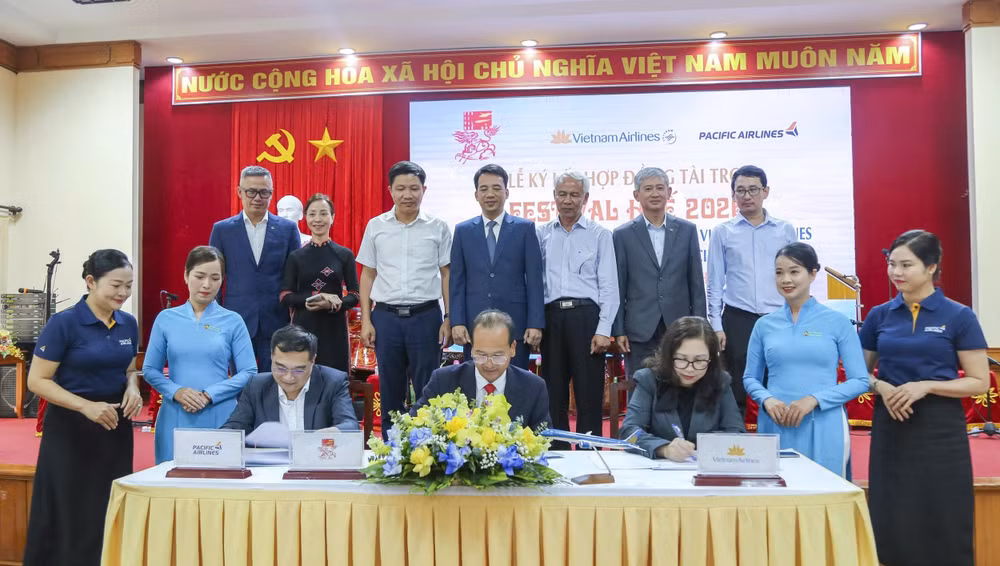 3. Hai hãng sẽ hỗ trợ công tác vận chuyển cho các đoàn nghệ thuật quốc tế, đại biểu, khách mời và lực lượng tham gia các hoạt động trong khuôn khổ Festival.