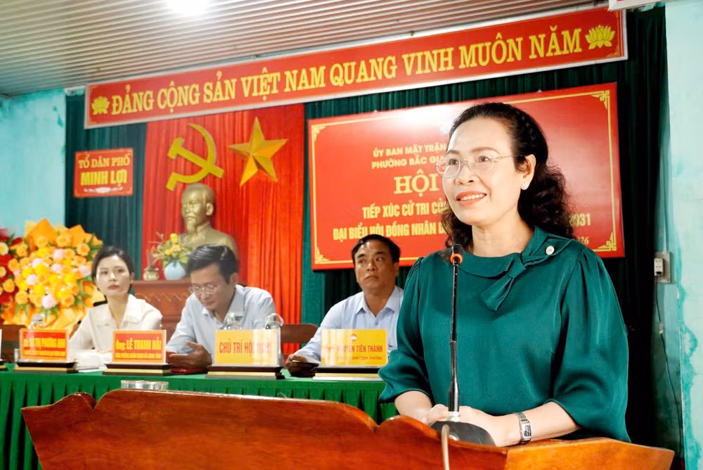 gen-h-z7624158223523_d471871fa77931d20dcb93adb26a381a.jpg
