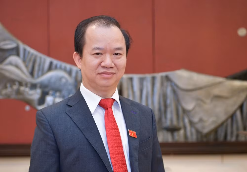 ĐBQH Bùi Hoài Sơn