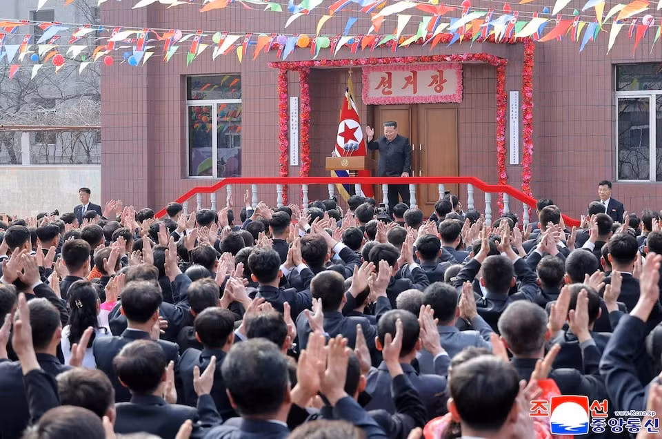 Kim Jong Un bầu cử 2