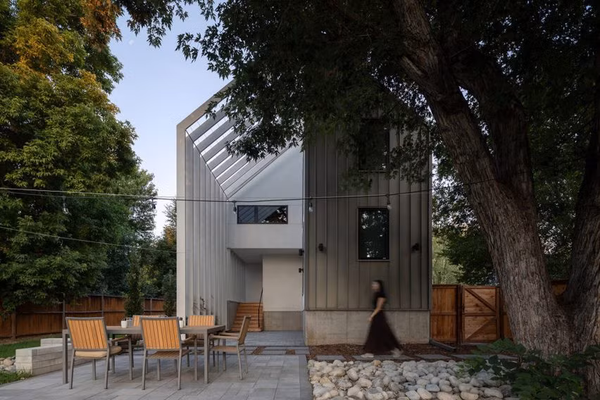 tres-birds-iris-residence-colorado_dezeen_2364_col_0-852x568.png
