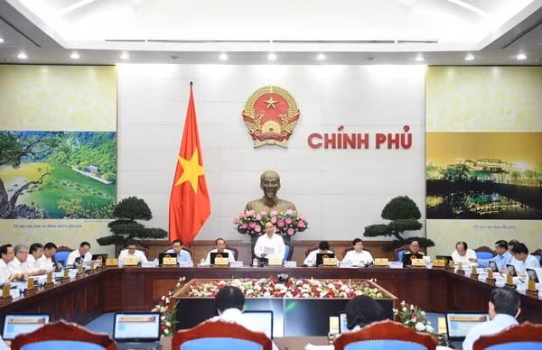 Một phiên họp thường kỳ Chính phủ. Ảnh: TL