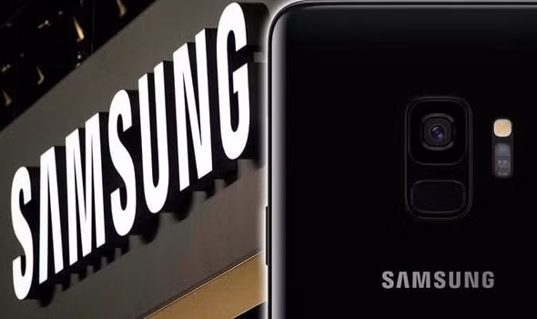 S10 dự kiến có giá cao hơn S9. Nguồn: Daily Express.