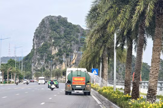 Phấn đấu từ nay đến năm 2030, Quảng Ninh có 90% khu dâ cư trở lên đạt tiêu chí "khu dân cư xanh-sạch-đẹp".