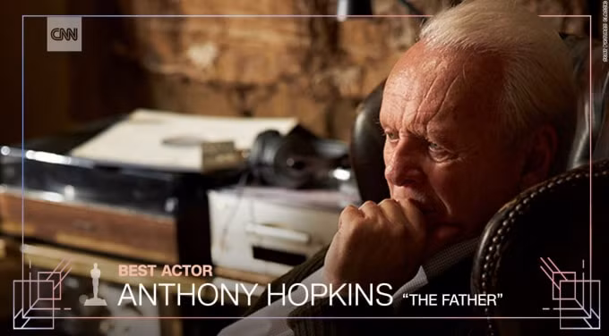 Nam diễn viên Anthony Hopkins mang về tượng đài Oscar nhờ vai diễn người cha mất trí nhớ trong bộ phim 