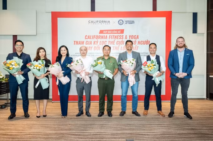 Thường vụ Đoàn Thanh niên Công an TP. HCM cũng sẽ triển khai thí điểm chương trình rèn luyện sức khỏe cho hơn 800 chiến sĩ cảnh sát giao thông