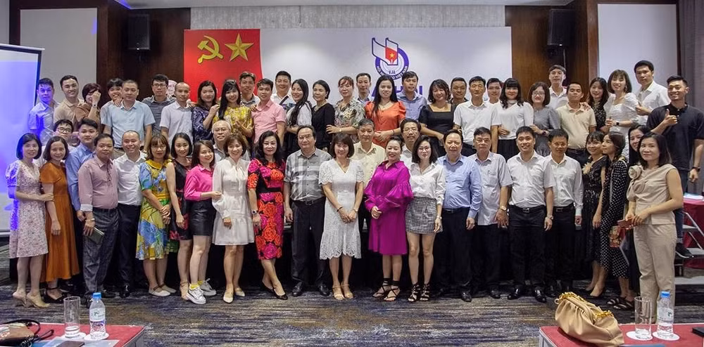 Các Đại biểu tham dự Đại hội chụp ảnh lưu niệm. Ảnh: Hữu Mạnh
