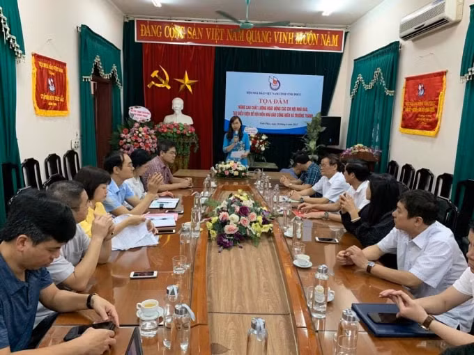 Hội Nhà báo tỉnh Vĩnh Phúc tổ chức tọa đàm “Nâng cao chất lượng hoạt động các chi hội nhà báo