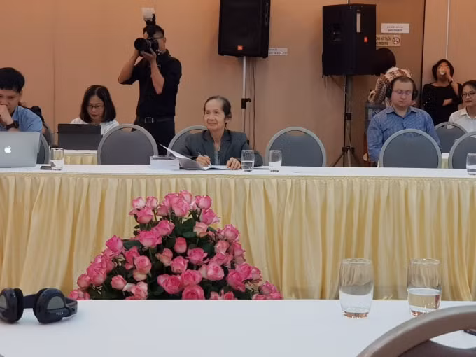 Chuyên gia kinh tế Phạm Chi Lan phát biểu tại Hội thảo Công bố Báo cáo Chương trình cải cách Môi trường Kinh doanh Việt Nam: Góc nhìn từ doanh nghiệp do VCCI tổ chức sáng 20/4. ẢNh KL.