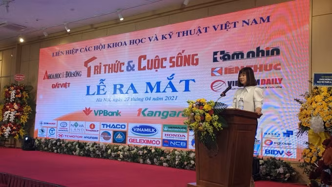 Bà Nguyễn Thị Mai Hương, Phó Tổng biên tập phụ trách Báo Tri thức và Cuộc sống. Ảnh: Hà Vân