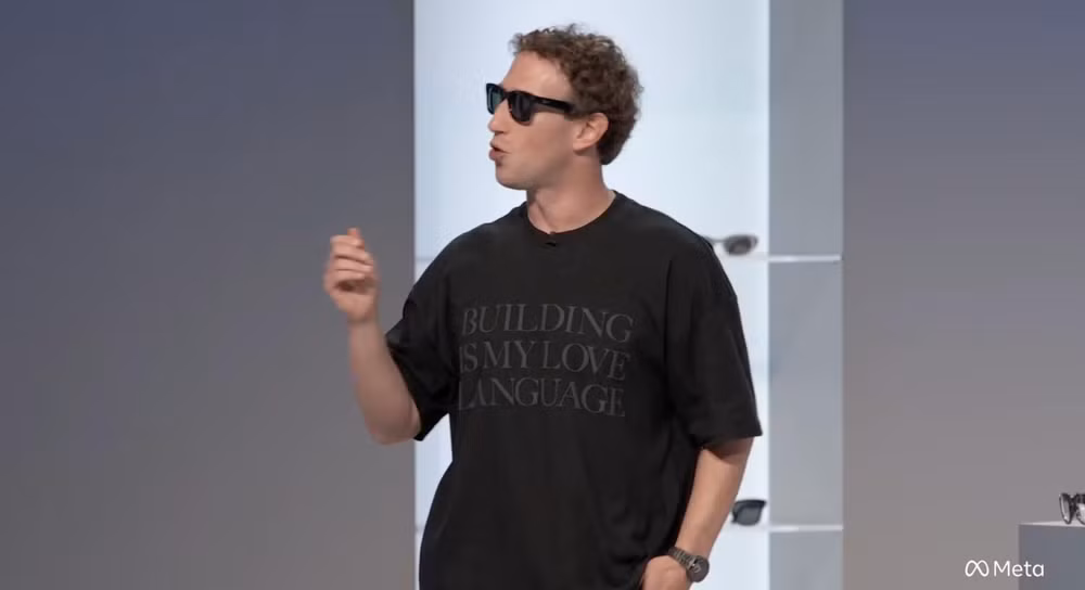 mark-zuckerberg-ray-banspng.jpg