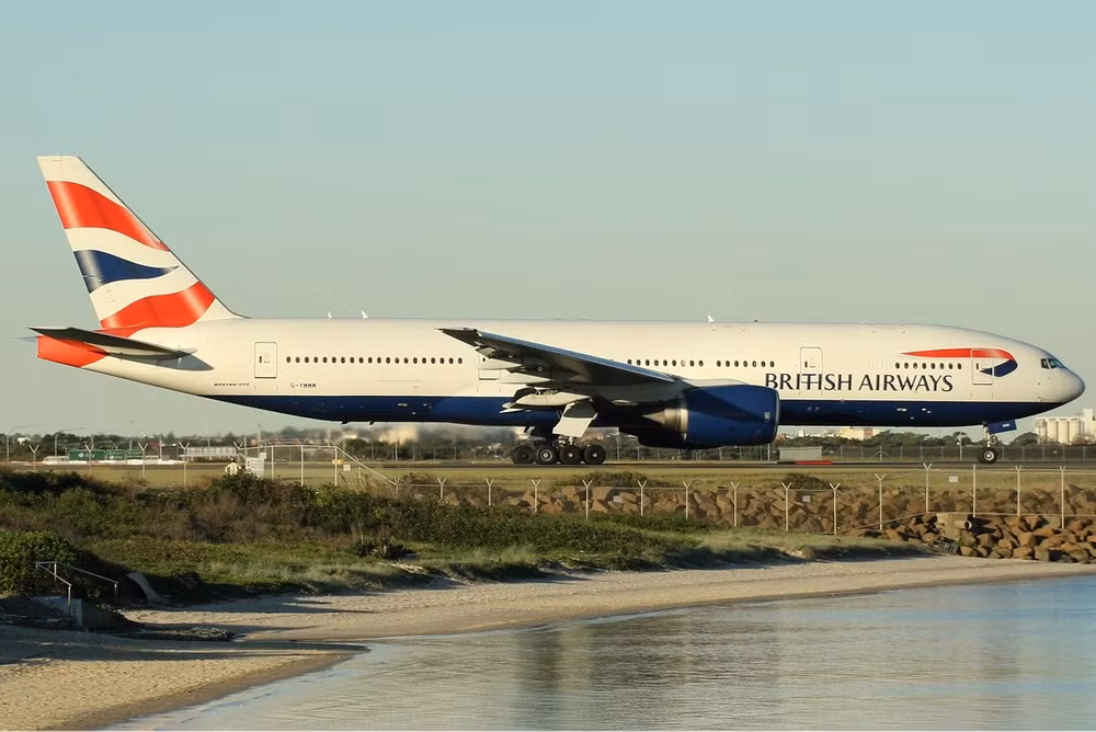 british-airways-boeing-777-200er-syd-monty.jpg