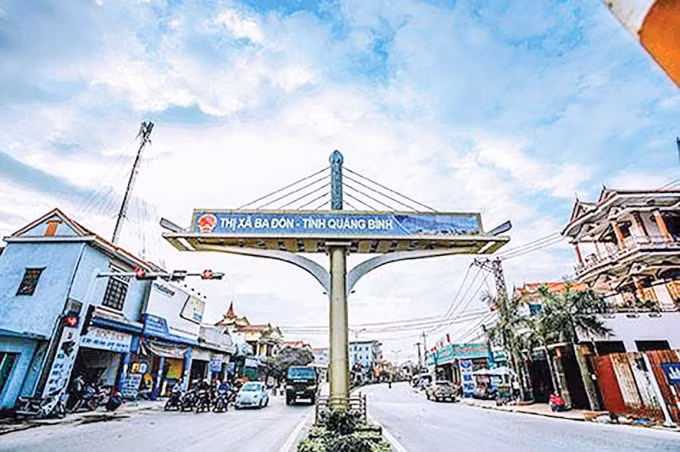Chợ Ba Đồn là một trong những chợ cổ nhất của Quảng Bình.