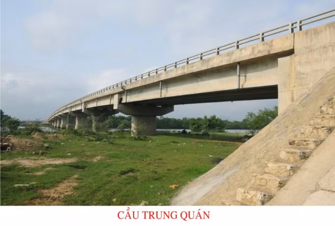 Cầu Trung Quán, huyện Quảng Ninh.