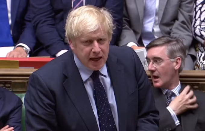 Thủ tướng Anh Boris Johnson phát biểu trước Quốc hội. Ảnh: Reuters