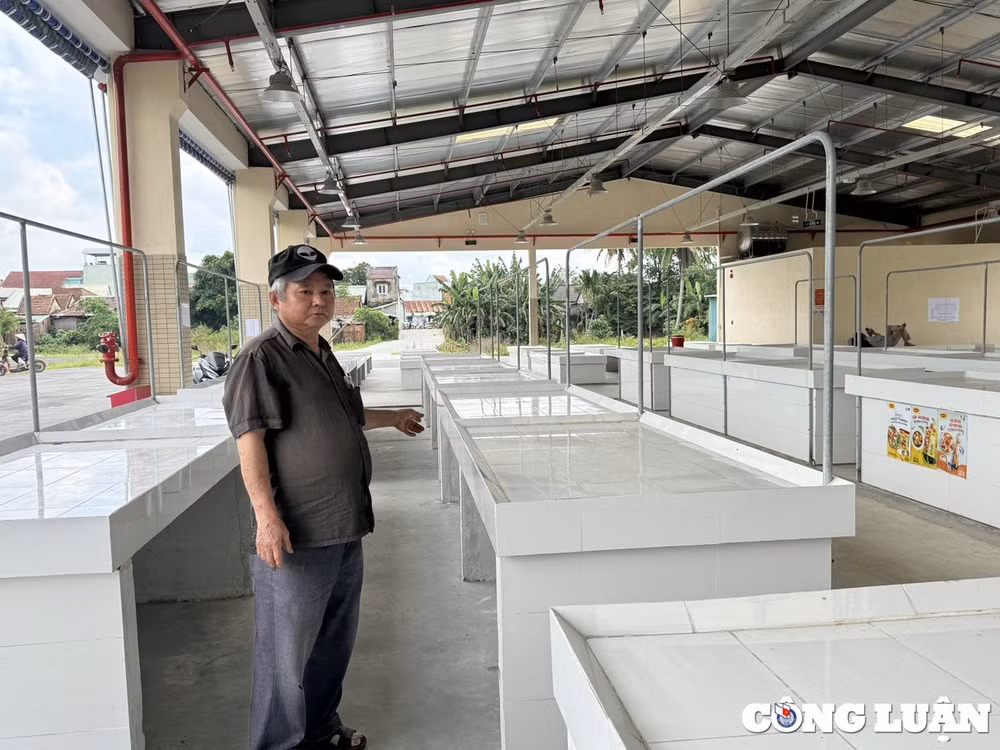quang nam vi sao tieu thuong cho dong phu phan doi vao cho moi buon ban hinh 2