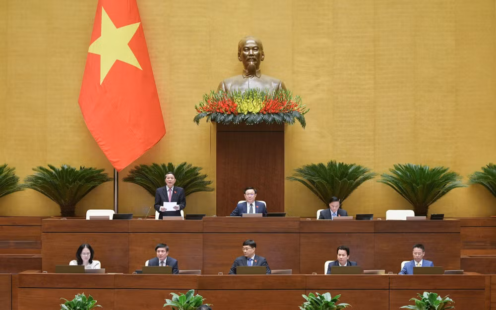 khong nen quy dinh cung dieu kien tai dinh cu trong luat dat dai sua doi hinh 1