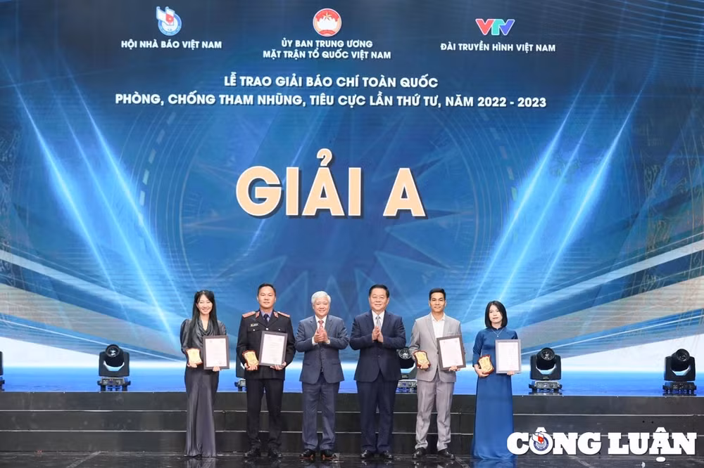 danh sach cac tac pham doat giai bao chi toan quoc phong chong tham nhung tieu cuc lan thu tu hinh 1