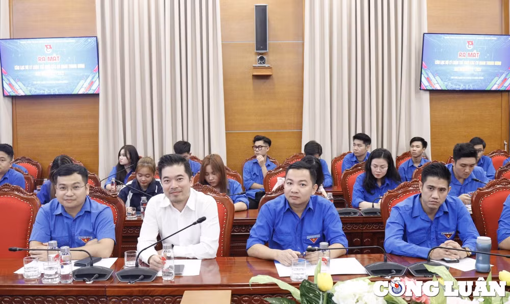 ra mat cau lac bo ly luan tre khoi cac co quan trung uong giai doan 2023 2027 hinh 3