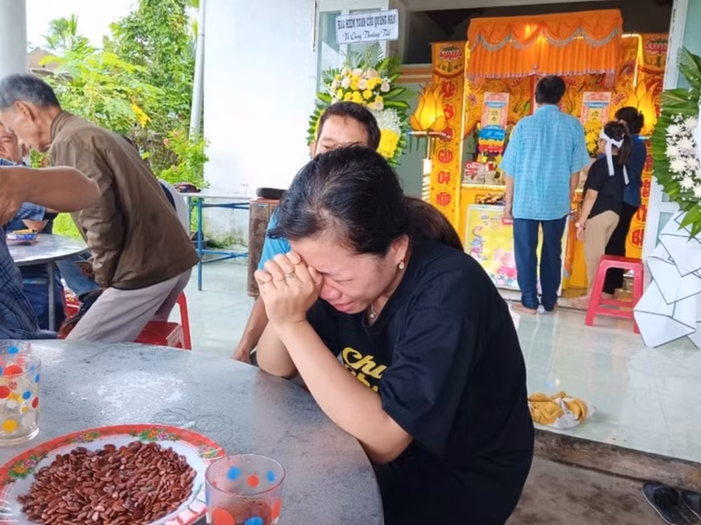 be trai 4 tuoi tu vong khi dang dieu tri benh vien phu san nhi quang nam len tieng hinh 2