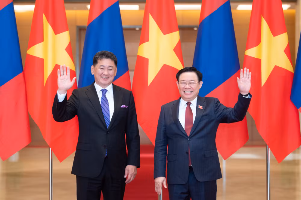 chu tich quoc hoi vuong dinh hue hoi kien tong thong mong co hinh 2