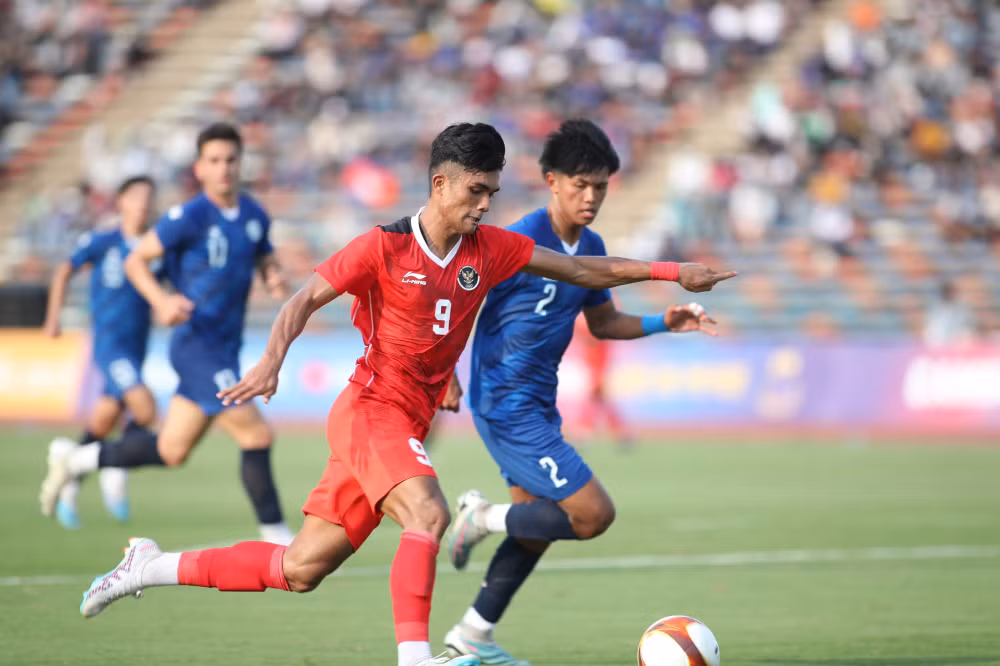 doi tuyen philippines goi sao tre atletico madrid cho man so tai voi viet nam hinh 1