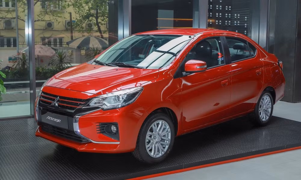top 3 mau xe o to duoi 400 trieu dang mua thang 4 2023 hinh 2