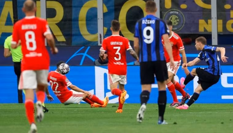 ruot duoi man nhan inter loai benfica de gianh ve vao ban ket champions league 2022 23 hinh 2