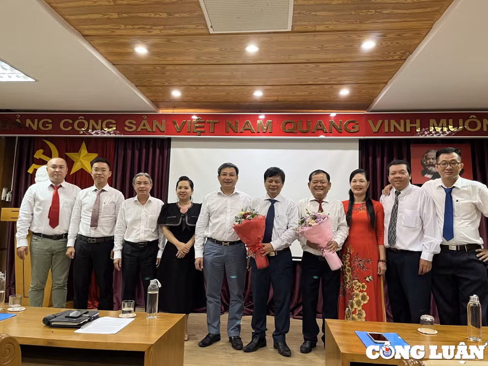 dong chi tran trong dung lam bi thu chi bo van phong 2 hoi nha bao viet nam hinh 4