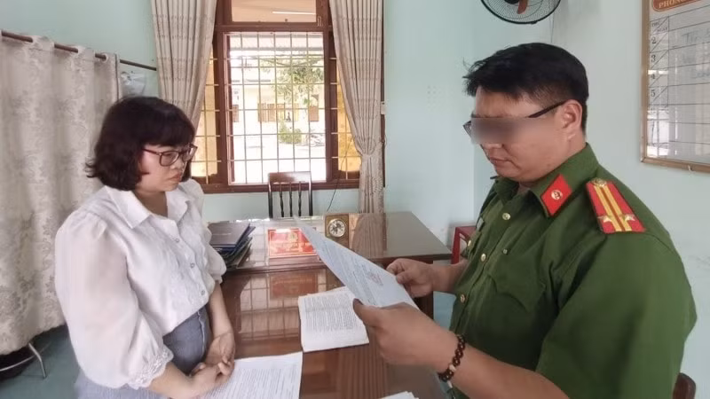 gay thiet hai ngan sach hon 6 ty dong 3 can bo van phong dang ky dat dai quang ngai bi khoi to hinh 1