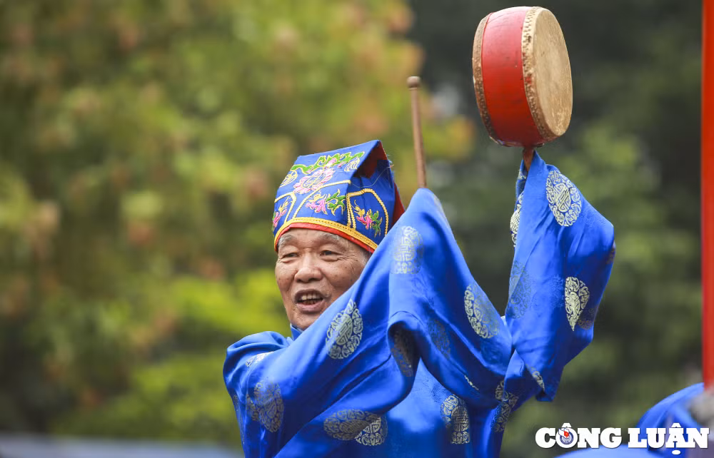 ha noi doc dao tro keo co ngoi tai le hoi den tran vu hinh 4