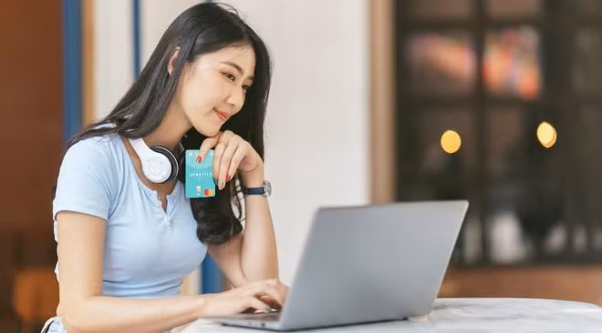 tieu dung so len ngoi di doi voi thanh toan khong tien mat hinh 1