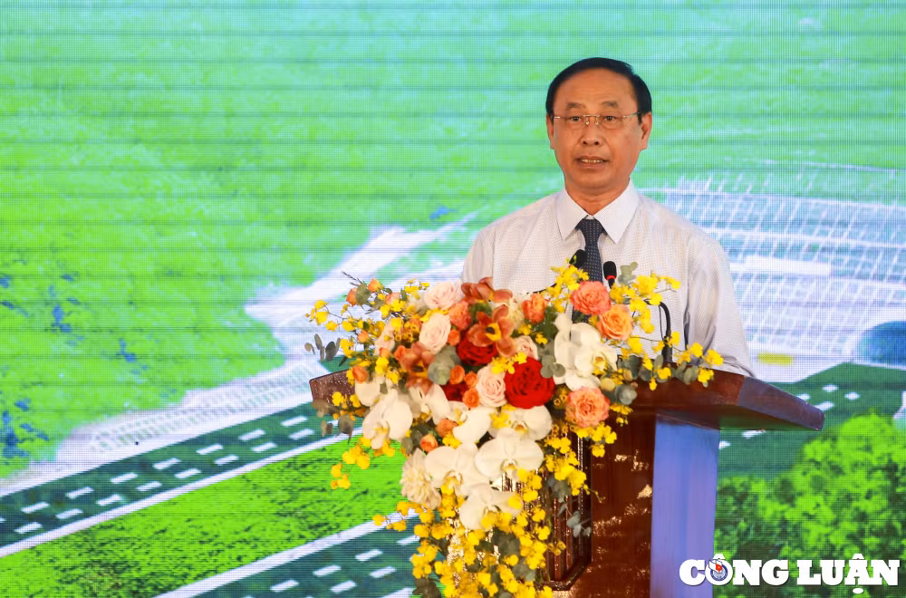 nhung hinh anh dep trong ngay khanh thanh cao toc mai son quoc lo 45 va phan thiet dau giay hinh 2